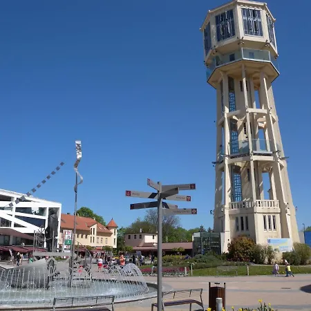House And Apts. In Siofok/balaton 34362 Apartamento