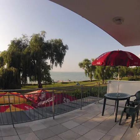 House And Apts. In Siofok/balaton 34362 Apartamento Siófok